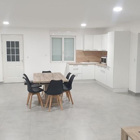 Hacienda Lägenhet Manciet Exteriör bild